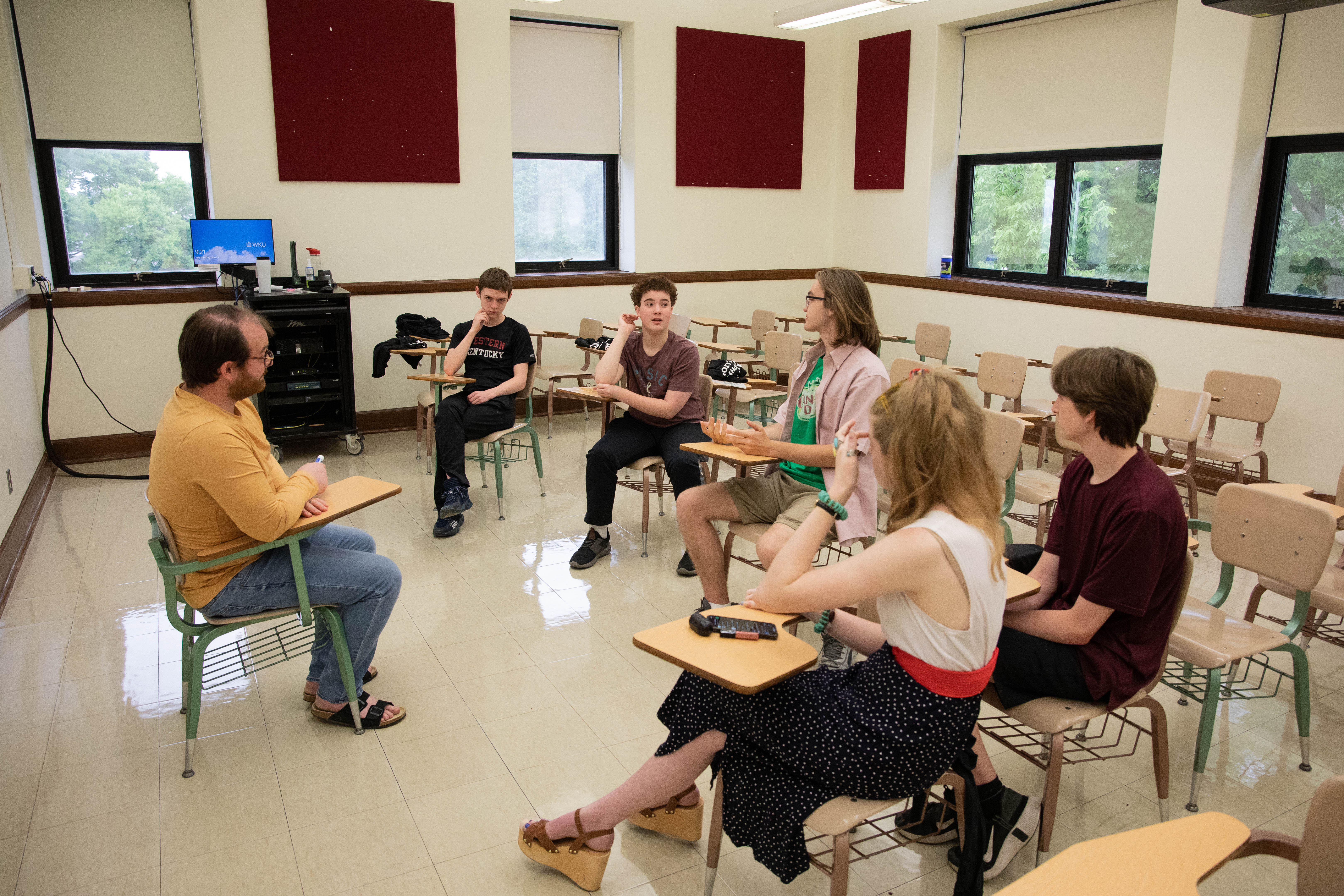 A philosophy discussion session from the 2023 Hilltopper Philosophy Academy